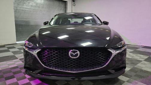 2025 Mazda Mazda3 FWD w/Preferred Package