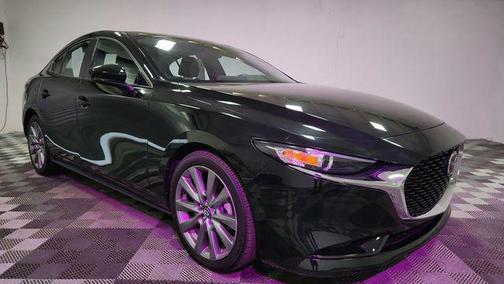 2025 Mazda Mazda3 FWD w/Preferred Package