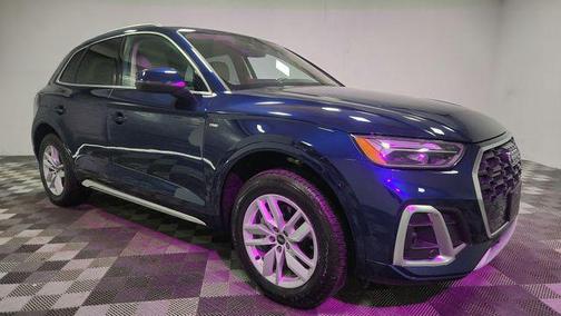 Navarra Blue Metallic 2023 Audi Q5 45 S line Premium