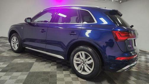 Navarra Blue Metallic 2023 Audi Q5 45 S line Premium