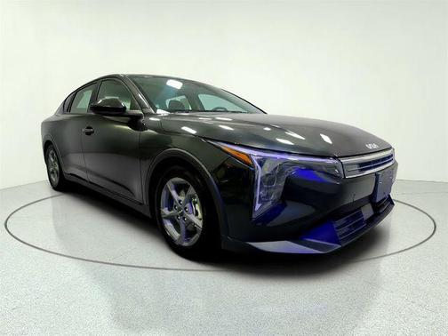 Interstellar Gray 2025 Kia K4 LXS