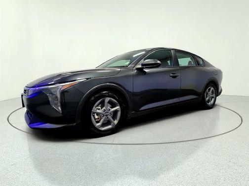 Interstellar Gray 2025 Kia K4 LXS