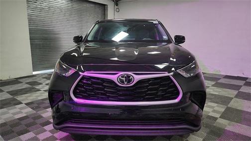2022 Toyota Highlander L