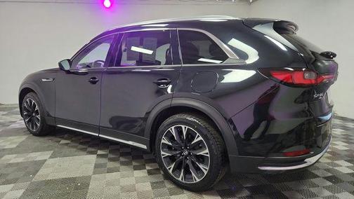 2024 Mazda CX-90 PHEV Premium