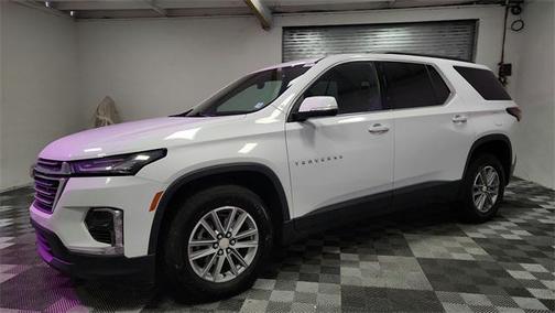 2022 Chevrolet Traverse LT Leather