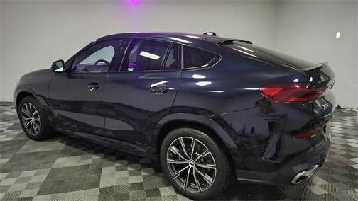 2025 BMW X6 xDrive40i