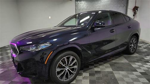 2025 BMW X6 xDrive40i