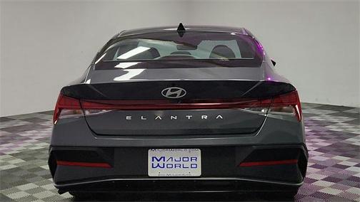 2025 Hyundai ELANTRA SEL