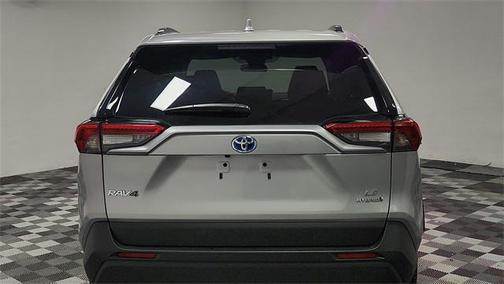 2024 Toyota RAV4 Hybrid SE