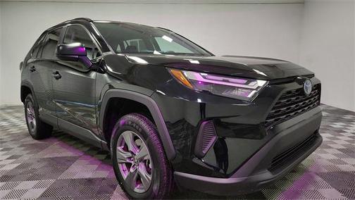 2024 Toyota RAV4 Hybrid SE