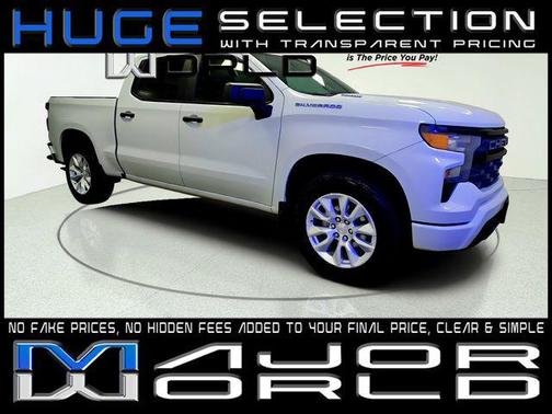 Summit White 2025 Chevrolet Silverado 1500 Custom