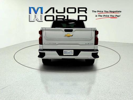 Summit White 2025 Chevrolet Silverado 1500 Custom