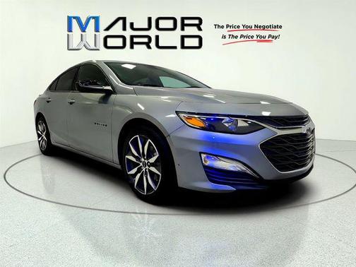 Sterling Gray Metallic 2024 Chevrolet Malibu FWD RS