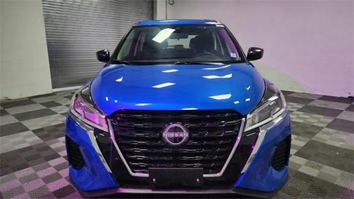 2025 Nissan Kicks S