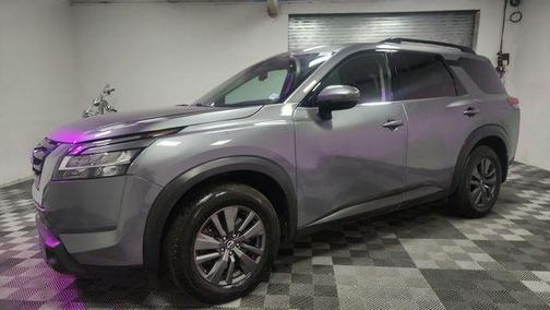 2022 Nissan Pathfinder SV 4WD