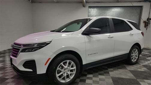 2022 Chevrolet Equinox LS