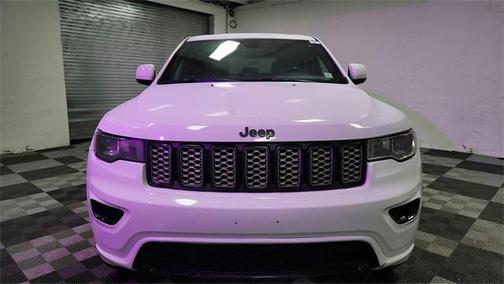 2017 Jeep Grand Cherokee Altitude