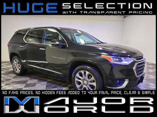 Mosaic Black Metallic 2018 Chevrolet Traverse Premier