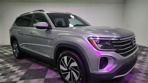 2024 Volkswagen Atlas 2.0T SE w/Technology 4MOTION