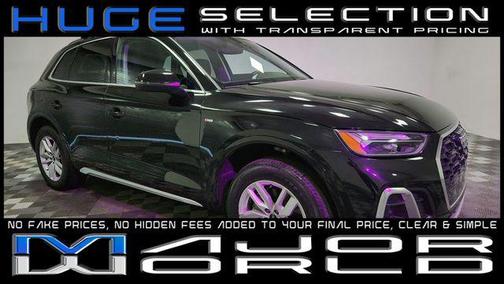 Mythos Black Metallic 2023 Audi Q5 45 S line Premium