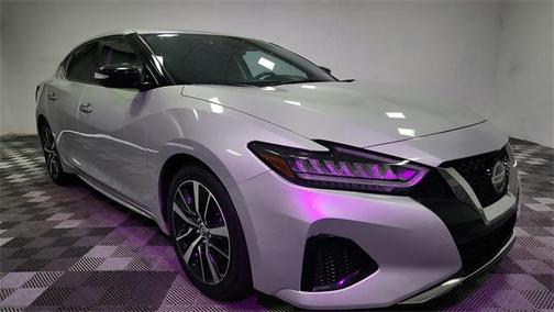 2022 Nissan Maxima SV Xtronic CVT