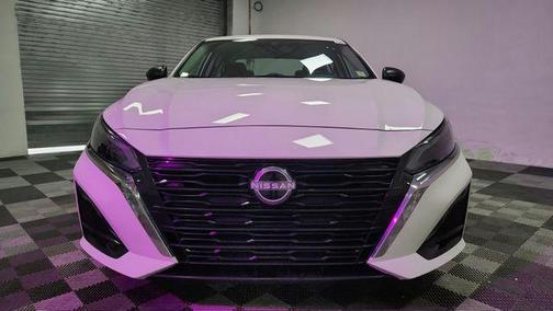 Glacier White 2025 Nissan Altima 2.5 SV