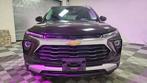 Mosaic Black Metallic 2025 Chevrolet Trailblazer LT