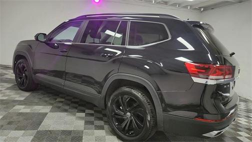 2023 Volkswagen Atlas 3.6L SE w/Technology