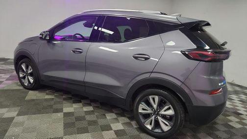 Gray Ghost Metallic 2022 Chevrolet Bolt EUV FWD LT