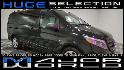 Obsidian Black Metallic 2016 Mercedes-Benz Metris Base