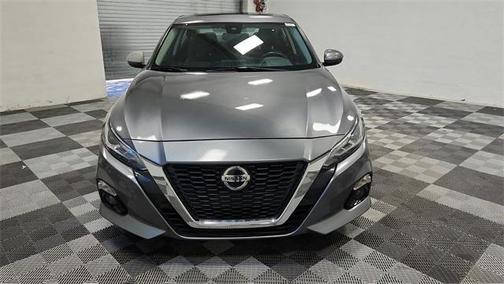2020 Nissan Altima 2.5 SV