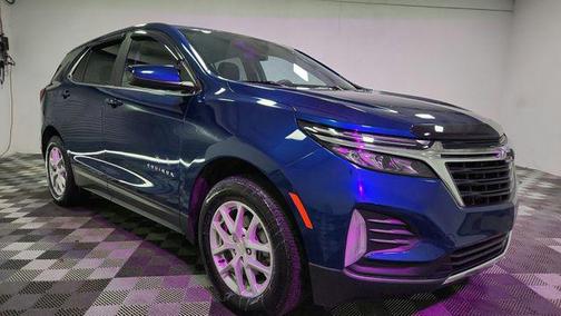 Blue Glow Metallic 2023 Chevrolet Equinox 1LT