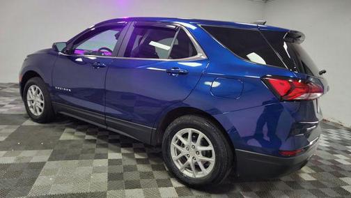 Blue Glow Metallic 2023 Chevrolet Equinox 1LT