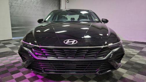 Abyss Black 2025 Hyundai ELANTRA SEL