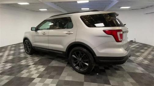 INGOT SILVER METALLIC 2019 Ford Explorer XLT
