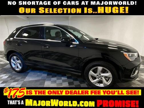 Black Metallic 2020 Audi Q3 45 Premium