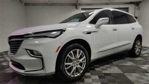 2023 Buick Enclave Essence FWD