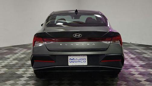 Amazon Gray 2025 Hyundai ELANTRA SEL