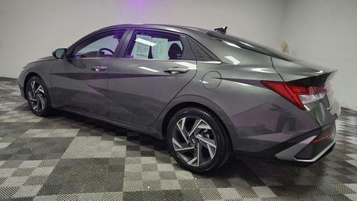 Amazon Gray 2025 Hyundai ELANTRA SEL