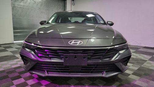 Amazon Gray 2025 Hyundai ELANTRA SEL