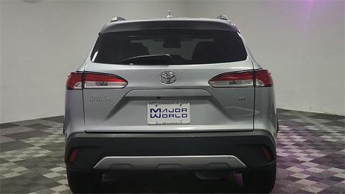 2024 Toyota Corolla Cross LE