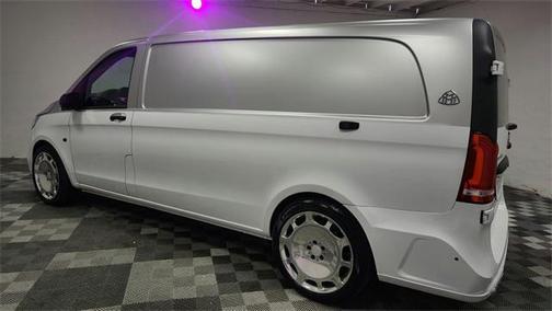 2022 Mercedes-Benz Metris Base