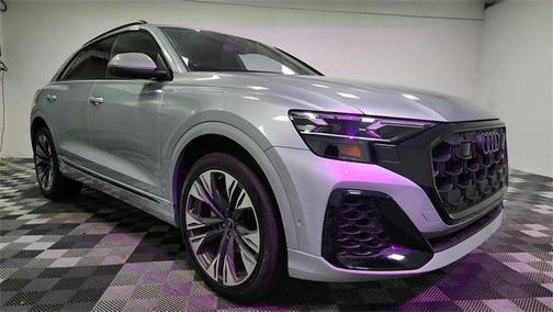 2025 Audi Q8 55 Premium Plus