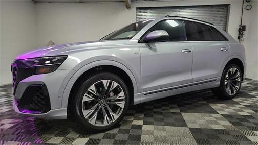 2025 Audi Q8 55 Premium Plus