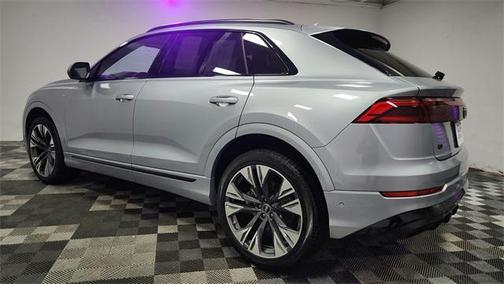 2025 Audi Q8 55 Premium Plus