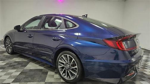 2022 Hyundai SONATA Limited