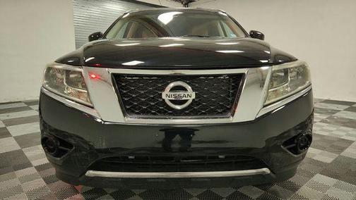 2014 Nissan Pathfinder SV
