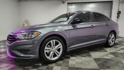 2021 Volkswagen Jetta 1.4T R-Line