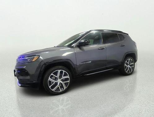 Baltic Gray Metallic Clearcoat 2024 Jeep Compass Limited