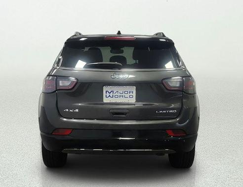 Baltic Gray Metallic Clearcoat 2024 Jeep Compass Limited
